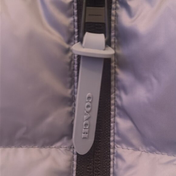 Blue and navy designer Coach zip up puffer vest with pockets😍💙 - Picture 5 of 7